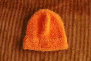 フェンディが内包する遊び心と品格──2025年の秋冬スタイルを小物でアップデートする