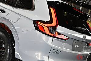 ホンダ「新CR-V」まもなく発売へ！ 待望のハイブリッド×精悍ブラックがスポーティな「RS ブラックエディション」新設定！ 新たな「ミドルサイズSUV」販売店の反響は？