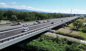 「巨大イオンから巨大イオンまで」4車線に！ 県都の西側貫く国道バイパス、29日に全線4車線化 岩手