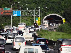 2025年の年末年始は“三が日”が渋滞ピークに？年越し期の渋滞予測を発表