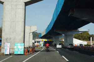 東名IC付近の「強烈ボトルネック」ついに改善へ！ 国道1号バイパス立体化「まず上り線から」2026年度開通