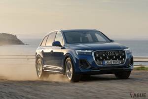 アウディのフルサイズSUV「Q7／SQ7」が大幅改良で最新デザインを纏い存在感をいっそうアップ！最大５つのチャイルドシートが装着可能