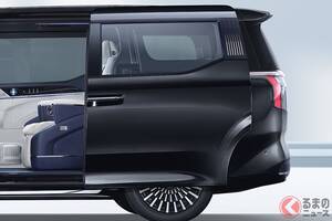 斬新「4WDミニバン」日本初公開！ “アルファード超え”ボディ＆「めちゃ豪華内装」の“3列6人／7人乗り”仕様！ キラキラの“ド迫力顔”が目を惹く！ 26年発売のジーカー「009」って？