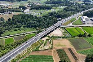 圏央道「2区間」がいよいよ4車線化！ 8月末に計12km運用開始へ