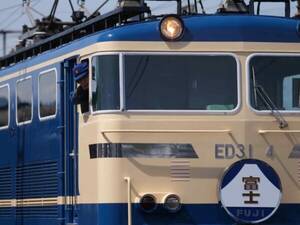 「ブルートレインもどき」が牽く客車“急行列車”ついに6月運転開始 車内販売もございます 大井川鐡道