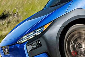 スバル「新型SUV」公開！ “375馬力”の「ハイパフォーマンス“ワゴン”」！ 斬新「ツルツル顔」＆高性能4WD採用の「イーアウトバック」欧州に登場