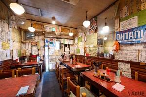 「えっ、多すぎ…」店内には数え切れないメニュー!? 長崎ちゃんぽん・皿うどんが評判の店「雲仙楼」（飯田橋）で選ぶべき3品は？【遠くても行きたい町中華＃30】