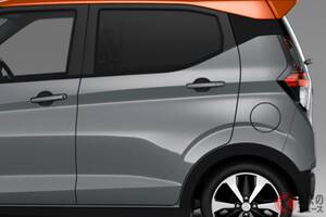 三菱の新「軽SUV」発表！ メーカー初「画期的システム」＆“360度モニター”標準装備でめちゃ便利！ ルーフレールやパドルシフトも選べる“4WDタフ仕様”がイイ！ 「eKクロス」最高級モデルとは？