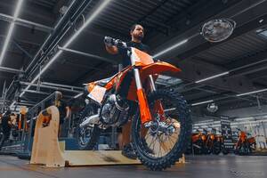 KTM、オーストリア工場での生産を再開…まずはオフロードモデルから