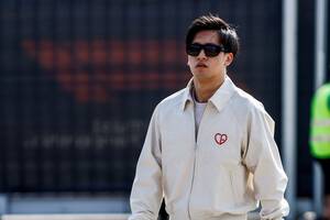 米中対立が周冠宇のキャデラック加入に水を差す？　元F1ドライバーは“スポンサー持ち込みが困難”と指摘
