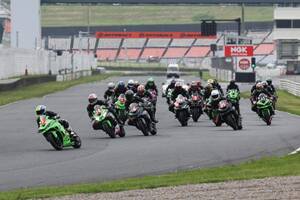 【カワサキ】Ninja ZX-25R のワンメイクレース「2025 Ninja Team Green Cup 第2戦 岡山国際サーキット」のエントリー受付を開始！