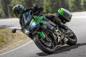 装備、充実しすぎじゃない!? カワサキの俊足スポーツツアラー「Ninja 1100SX／Ninja 1100SX SE」発売