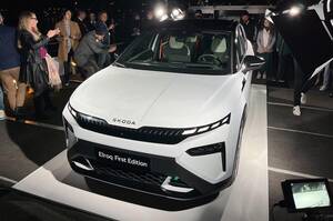 小さくても存在感あり！　堅牢なコンパクトSUV、スコダ「エルロック」初公開　約530から欧州導入へ