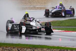 キャシディが雨の中独走で今季初勝利。日産ローランドは開幕戦以来のノーポイント｜フォーミュラE第11戦上海E-Prix