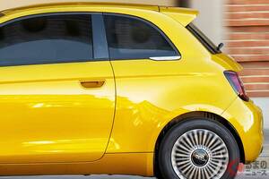 18年ぶり全面改良！ 新型「“6速MT”コンパクトカー」初公開！ “軽自動車”並みのサイズに「65馬力」エンジン搭載！ 「観音開き」ドアもあるフィアット「500ハイブリッド」伊国で登場