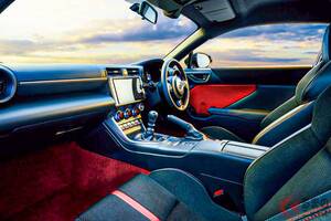 トヨタ「“4人乗り”小型スポーツカー」がスゴい！ 全長4.2m級のボディがちょうどいい！ パワフル水平対向エンジン＆6速MT搭載した最新「GRハチロク」どんなモデル？