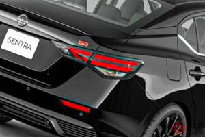 日産「新“4ドア”セダン」発表！ 全長4.6m級の黒スギ「ナイトフォール」！ 2.0リッター「直4」×スポーティデザイン採用の「セントラ」アルゼンチンに登場