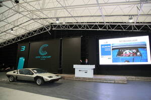 【GT-R勢は惨敗】スバル360が最高落札額を記録！価値ある希少車が続々登場、BHシティ・サーキット東京ベイ・オークション