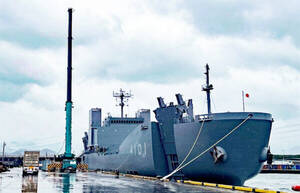 陸上部隊が「船乗り」に!?→「海自のやり方、全然ちげえ…」どう乗り越えた？ 「自衛隊海上輸送群」発足まで