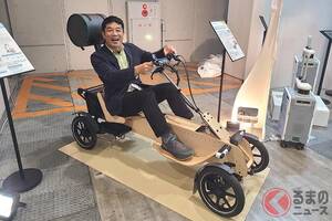 めちゃ斬新な「1人乗り“木製四輪車”」実車展示！ 免許不要な「特定原付」で“自作”も可能!? ICOMA「カヤッカー」どんな特徴を備えている？