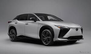 レクサス『RZ』がパワーアップ、米2025年モデルに最強の「550e F SPORT」も