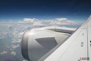 航空機内のWi-Fiは今もなぜ“遅い”？ 「国際線」にもやってきた無料化の流れ 今後期待される超高速Wi-Fiはいつ頃実現される？