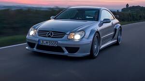 ブラックシリーズなんか忘れさせる真の伝説モデル　582馬力V8を搭載した「メルセデスCLK DTM AMG」をテスト！