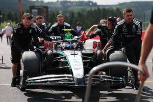 メルセデスF1、不振脱却に向けて旧型サスペンションに回帰。苦しむ新人アントネッリの追い風となるか？