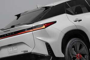 【カナダ】レクサス新型「SUV」発表！ 402馬力の「最強仕様」＆“MT”みたいな画期的システム搭載！ 進化した「RZ」登場！ どんなモデル？