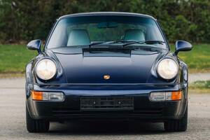ポルシェ「911ターボ3.6」が約4360万円で落札！「964型」で最も人気のある1台は「マイルからキロ」に変更されていました