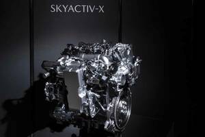 ガソリンの自己着火という「夢の技術」で業界騒然となったSKYACTIV-X！　どんな技術でなぜ広まらなかったのか？