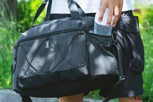 軽量かつ高耐久な素材を使用した“強いバッグ”!? 老若男女を問わないデザインと使いやすさを両立したDOD発バッグシリーズの特徴とは