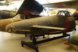 旧海軍屈指のブッ飛び設計戦闘機「震電」、現在は驚愕の姿に！ “初飛行直後に終戦”のその後