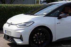 アウディが新型コンパクトカーを開発中!? エントリーレベルの『A1』と『Q2』後継モデルはBEVに