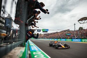 【F1インタビュー】レッドブルの総合力とフェルスタッペンの速さが光ったハンガリーGPは「完璧なレース」と山本氏