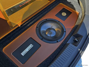 薄いのからデカいのまで「サブウーファー」はいろいろ。どれも同じ？［イン・カー・リスニング学…低音強化編］