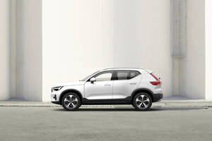 【インフォテインメントを刷新】ボルボ『XC40』を一部改良　新グレードを追加