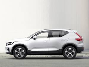 ボルボ XC40を一部改良。次世代UXを導入し、使いやすく快適な操作性を実現