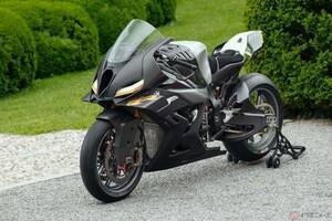 メチャクチャ速そうで精悍!! BMW Motorradがスーパースポーツの最新モデル「コンセプトRR」を公開