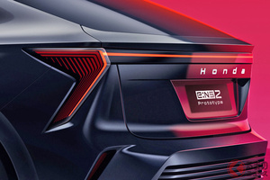 ホンダが新型「セダンSUV」実車展示！ 斬新カクカク「ブラックボディ」が凄い！ 謎の「e：NS2」中国に登場