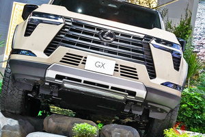 全長約5m！ 超タフ顔のレクサス新型「高級SUV」初公開！ めちゃ本格的な“悪路走破性”実現した新型「GX」 中国に登場