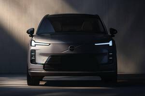 ボルボ、新型「ハイブリッドSUV」欧州発売か　EV充電インフラ未整備の地域に対応