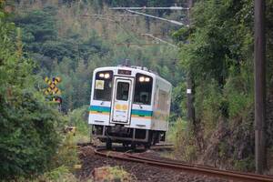本当に運転士がいません！ 肥薩おれんじ鉄道、苦肉の「3割減ダイヤ」に