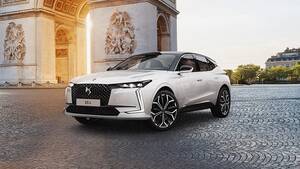 DSオートモビル、「DS4」に70台限定の「エトワールシャンゼリゼ」