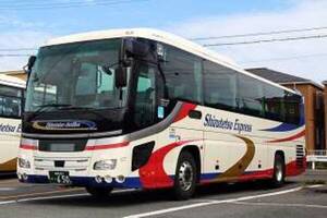 知る人ぞ知る「短～い夜行バス」経路変更で「羽田空港」乗り入れ開始 “静岡のちょっと先”発、起きたら空港！