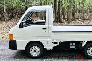 【アメリカ】約187万円！ スバル「25年落ち軽トラ」出現！ “サビ凹み”ありなのになぜ「新車価格」超えた？ 「農道のポルシェ」異名を持つ“埼玉出身”「サンバー」が高額落札