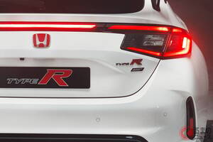 【英国】ホンダ「“最終型”シビックタイプR」実車初公開へ！ 黒ルーフ×赤デカールがスゴい！ 6速MT＆2リッターターボ搭載の「アルティメット エディション」登場！