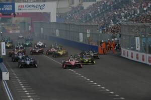 レースのエンタメ性としてはF1より上？ いま「フォーミュラE」が面白い！