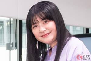 「伊藤かずえ」が“30年以上乗り続ける”「シーマ」に反響多数！ 公開した「実走行距離」に「スゴい！」「いやもっとイケる」の声も？ ワンオーナーの「超“美麗”」高級車に集まる“熱視線”とは