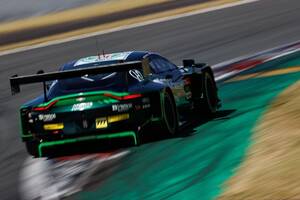 Dstation藤井誠暢が逃げ切りWIN！｜スーパーGT第4戦富士スプリント：Race2 GT300速報